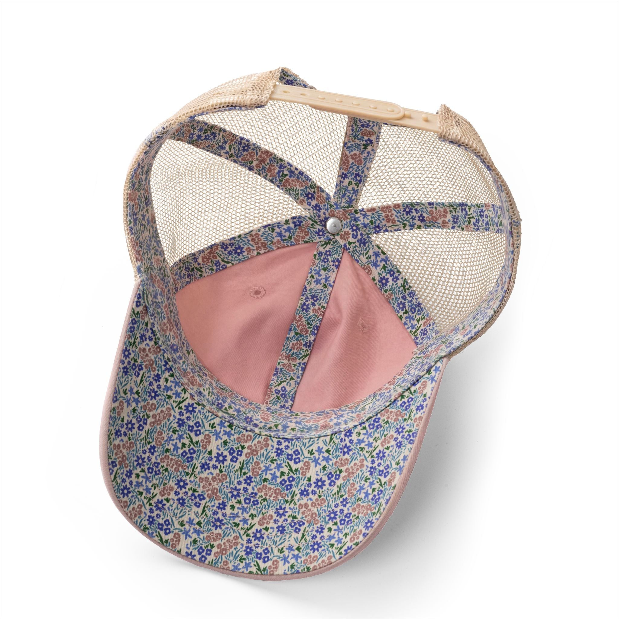 CHUBBA GEAR® Women's Vintage Washed Mesh Back Trucker Hat